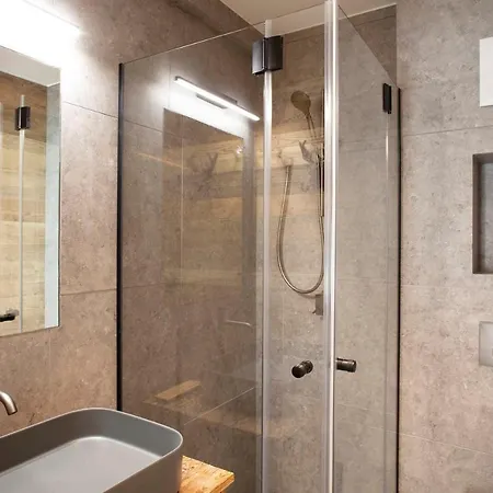 Apartment Polaris 1 001 - Luxe & Lift 6 Pers Zinal