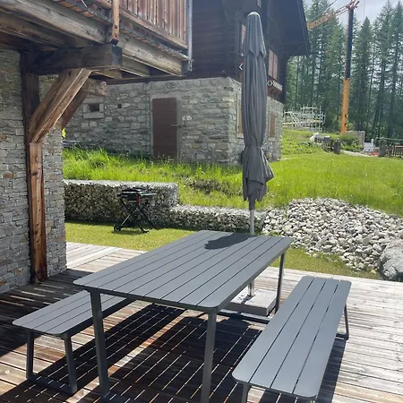 Polaris 1 001 - Luxe & Lift 6 Pers Apartment Zinal